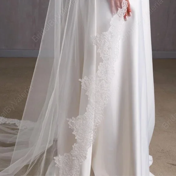 Cathedral Lace Wedding Veil - Picture 3 of 7